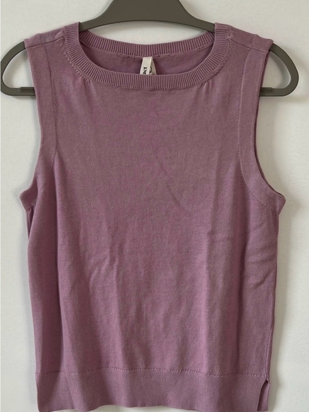 NWT- PACT- Sleeveless Knit Tank Top - Lavender Paisley Heather
